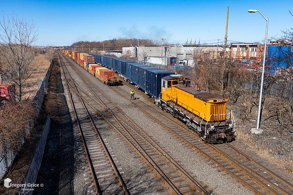"Pulling Trashing into Arlington Yard"