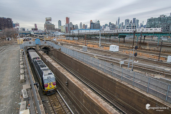 "The EL Emerges in Queens"