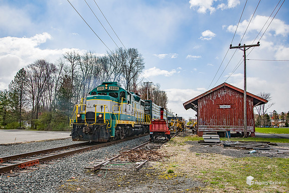 "CNZR at the Bloomfield Freight House"